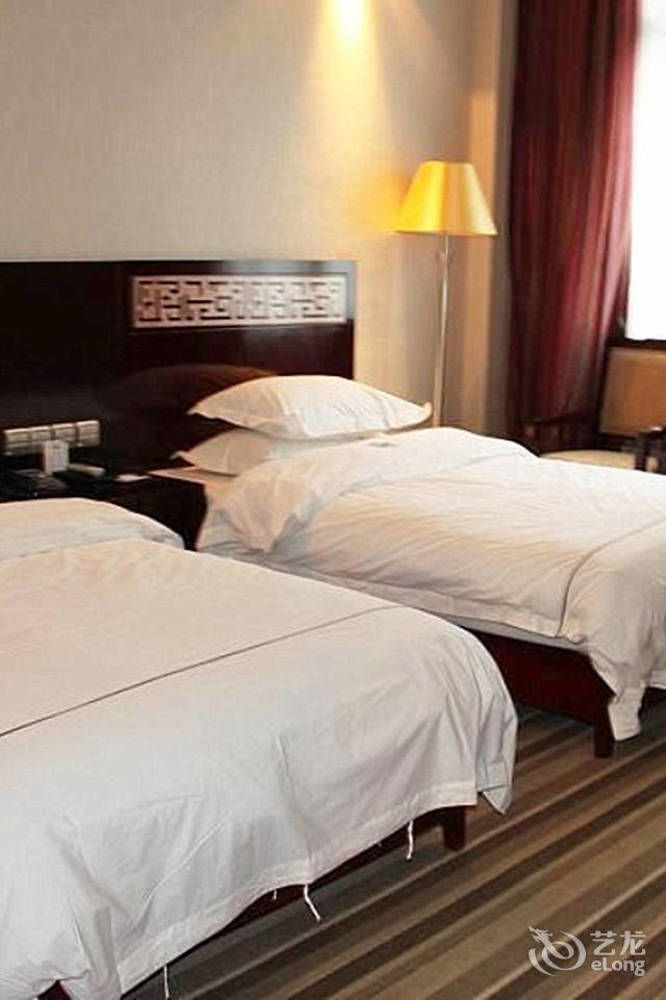 Jishou Heyi Hotel Fenghuang Kültér fotó